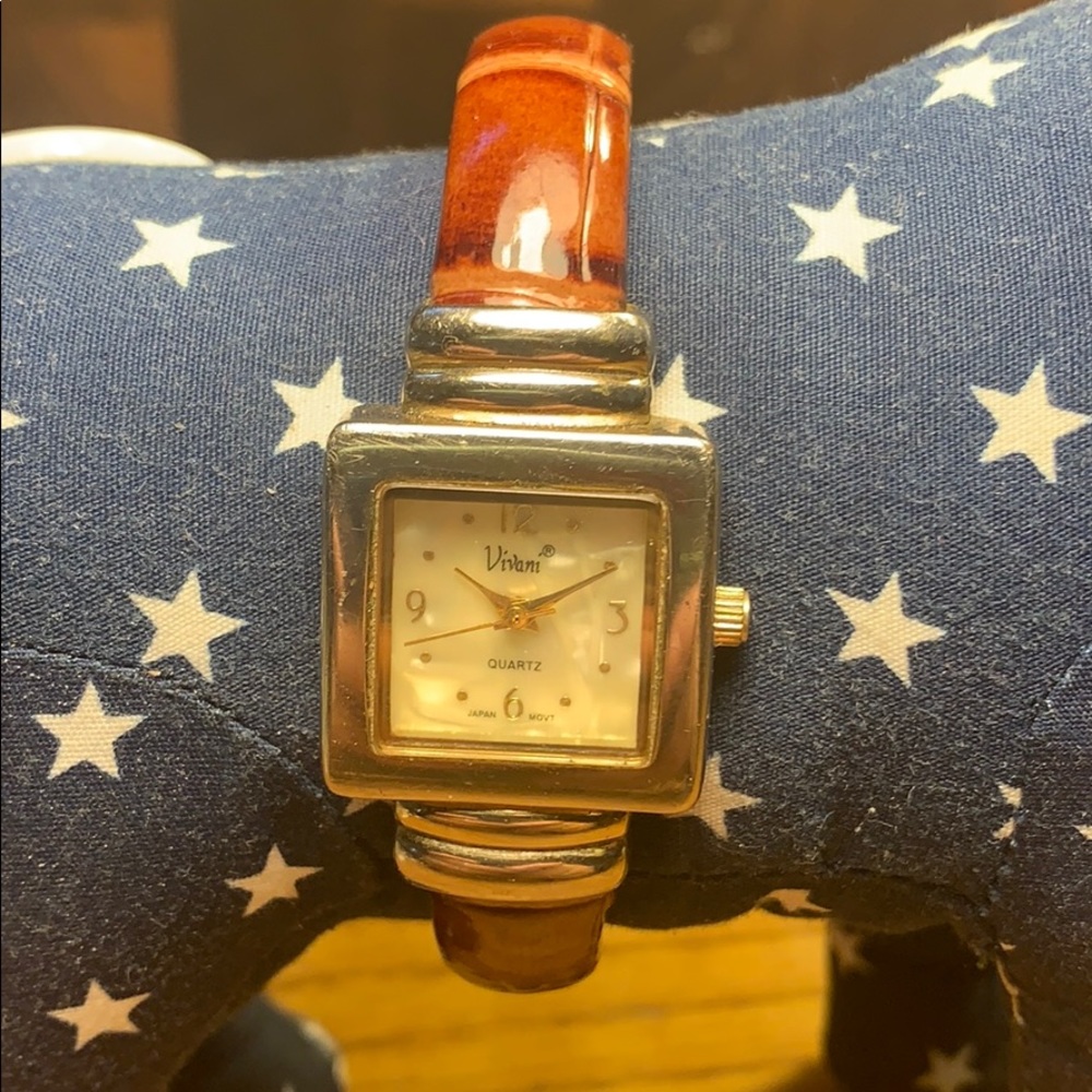 Vivani japan movement vintage bracelet watch